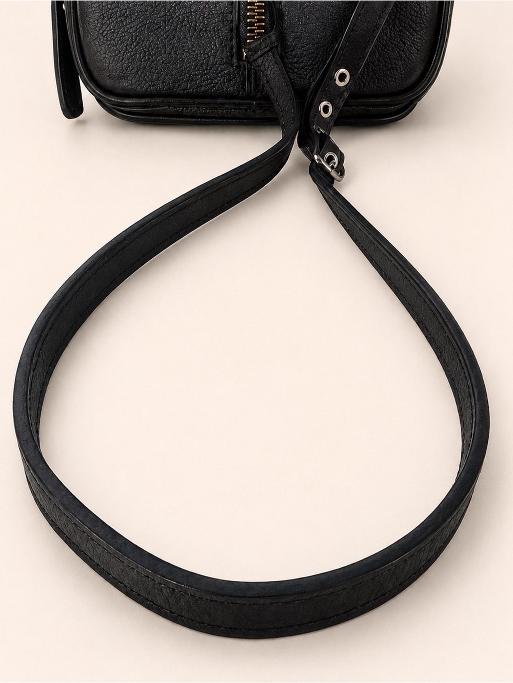 Coach Legacy West 9589 Black Leather Camera Crossbody Bag Vintage Y2K - Picture 7 of 9